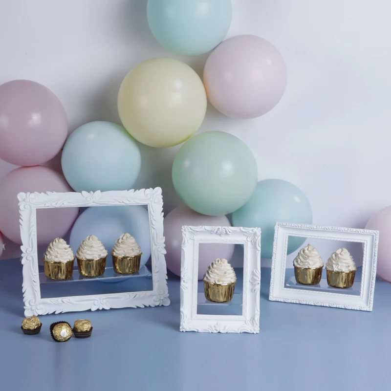 European Resin Photo Frame Dessert Table Decoration Acrylic Cupcake Stand Wedding Creative Dessert Decoration Frame
European Resin Photo Frame Dessert Table Decoration Acrylic Cupcake Stand Wedding Creative Dessert Decoration Frame