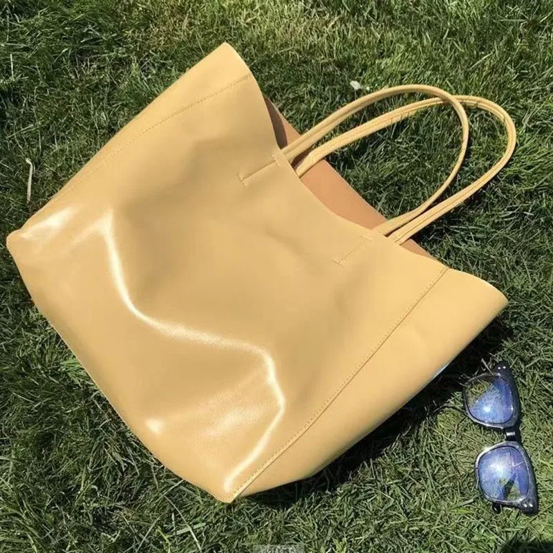 New Winter PU Leather Tote Bag For Women Large Capacity Handle Bag Designer Handbag VIntage Crossbody Bag Brands Handle Bag
New Winter PU Leather Tote Bag For Women Large Capacity Handle Bag Designer Handbag VIntage Crossbody Bag Brands Handle Bag