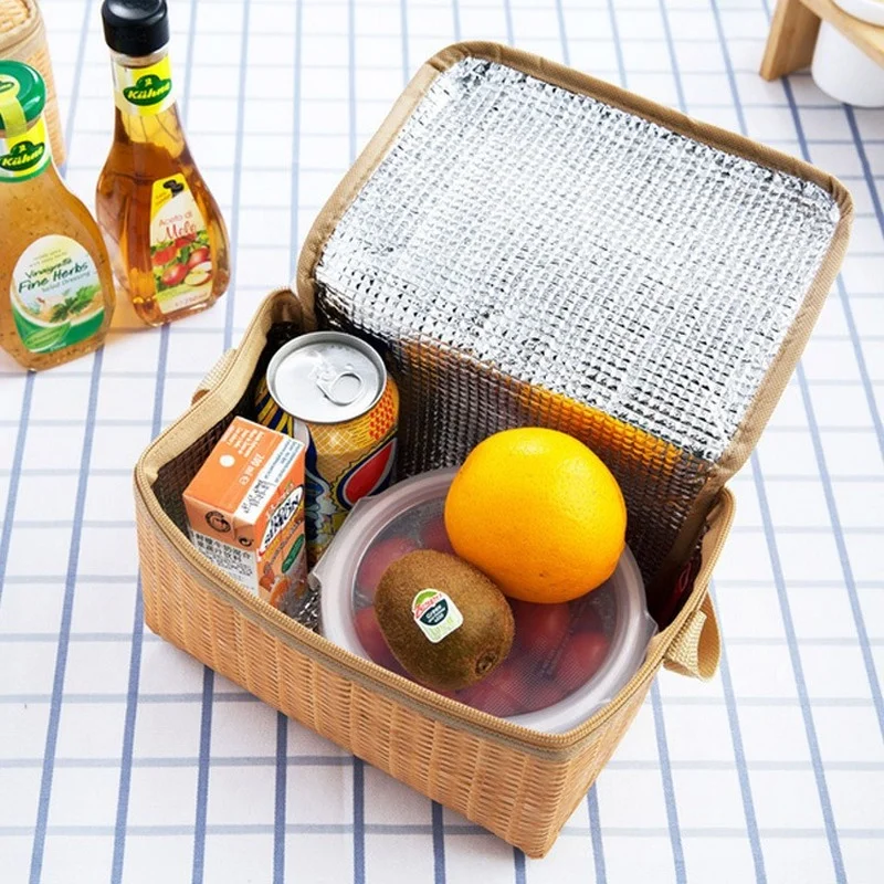 Portable Wicker Rattan Outdoor Picnic Bag Waterproof Tableware Insulated Thermal Cooler Food Container Basket for Camping Picnic
Portable Wicker Rattan Outdoor Picnic Bag Waterproof Tableware Insulated Thermal Cooler Food Container Basket for Camping Picnic