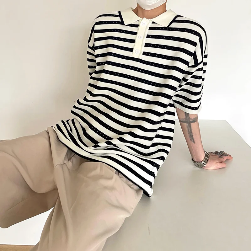 Summer Short Sleeve T-shirt Men Fashion Knitting Stripe T Shirt Men Streetwear Korean Loose Lapel Tshirt Mens Knit Polo Shirt
Summer Short Sleeve T-shirt Men Fashion Knitting Stripe T Shirt Men Streetwear Korean Loose Lapel Tshirt Mens Knit Polo Shirt