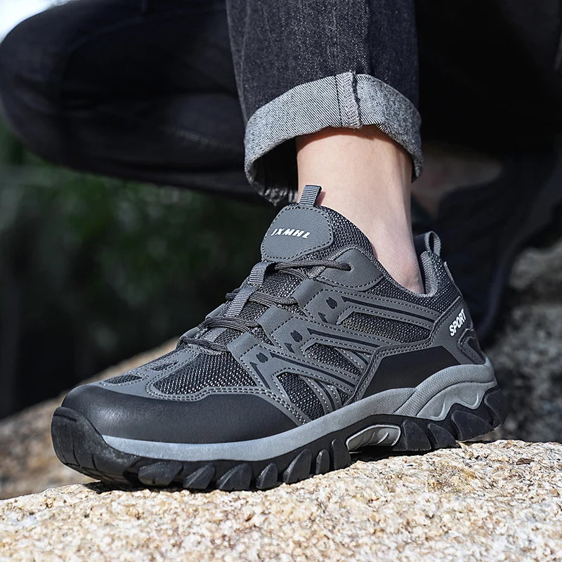 2022 New Mesh Men Shoes Outdoor Non Slip Hiking Shoes Breathable Designer Men's Casual Shoes Luxury Men Sneakers Big Size
2022 New Mesh Men Shoes Outdoor Non Slip Hiking Shoes Breathable Designer Men's Casual Shoes Luxury Men Sneakers Big Size