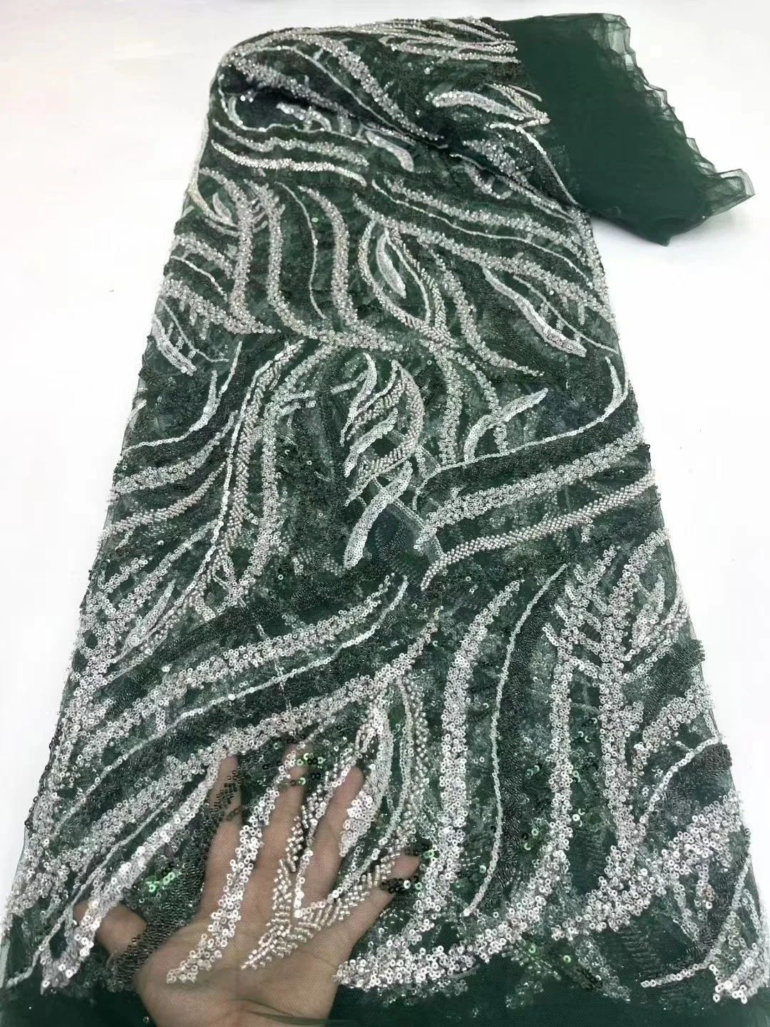 Gree African Lace Fabric 2023 French Heavy Beaded Lace Fabric for Bridal Party Dress Nigerian Sequins Embroidery on Tulle 5Yards
Gree African Lace Fabric 2023 French Heavy Beaded Lace Fabric for Bridal Party Dress Nigerian Sequins Embroidery on Tulle 5Yards