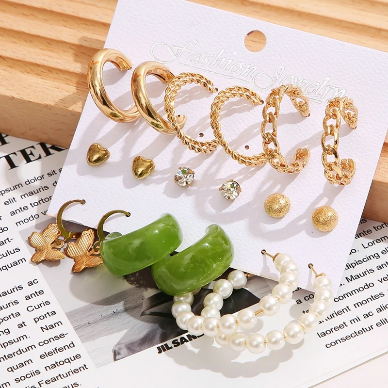 Boho Vintage Gold Color Circle Hoop Earring Set for Women Pearl Geometric Chain Earrings Zircon Ear Studs Bohemia Jewelry Gifts
Boho Vintage Gold Color Circle Hoop Earring Set for Women Pearl Geometric Chain Earrings Zircon Ear Studs Bohemia Jewelry Gifts
