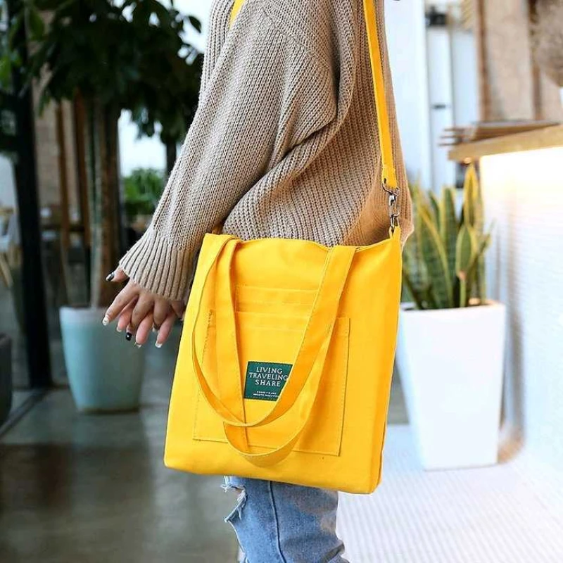 Casual All-match Women's Tote Shoulder Bag New Canvas Hit Color Crossbody Bags For Women 2022 Fashion Letter Zipper Handbags
Casual All-match Women's Tote Shoulder Bag New Canvas Hit Color Crossbody Bags For Women 2022 Fashion Letter Zipper Handbags