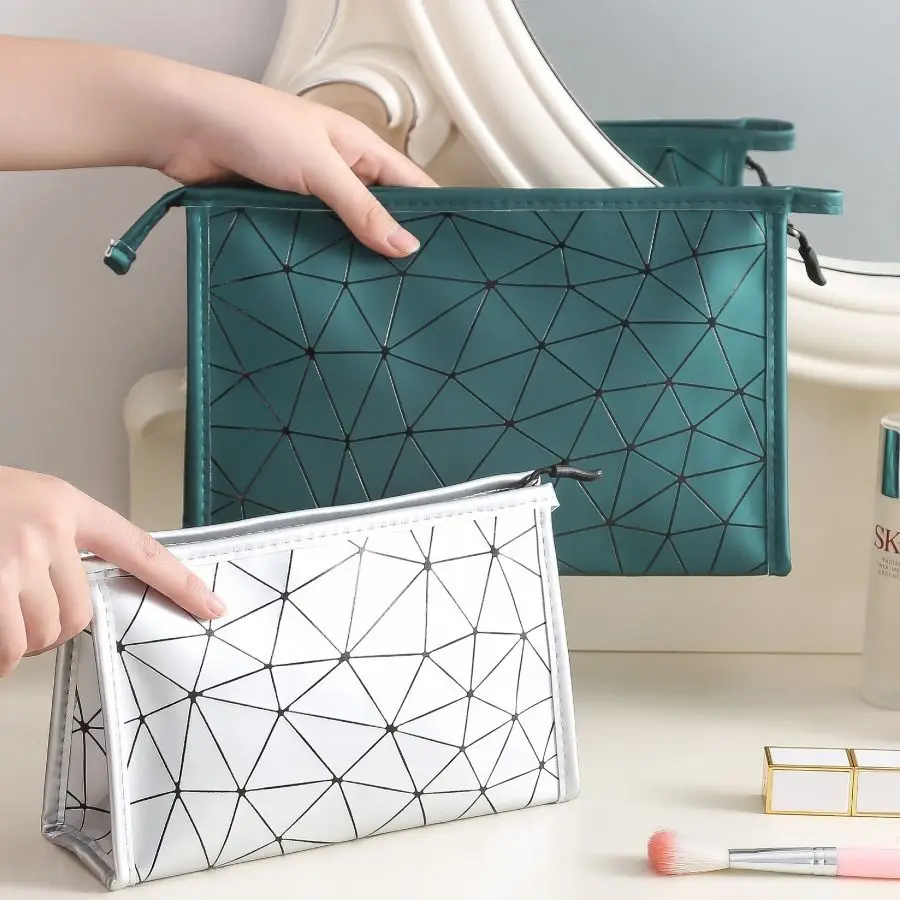 High Capacity Cosmetic Storage Bag Makeup Bags Travel PU Leather Waterproof Toiletries Ladies Beauty Pouch Organizer Accessories
High Capacity Cosmetic Storage Bag Makeup Bags Travel PU Leather Waterproof Toiletries Ladies Beauty Pouch Organizer Accessories
