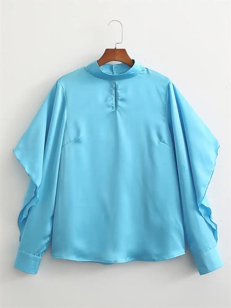 MESTTRAF Sexy Design 2022 Women Back With Button Loose Blouses Vintage High Collar Long Sleeve Female Pullover Shirts Chic Tops
MESTTRAF Sexy Design 2022 Women Back With Button Loose Blouses Vintage High Collar Long Sleeve Female Pullover Shirts Chic Tops