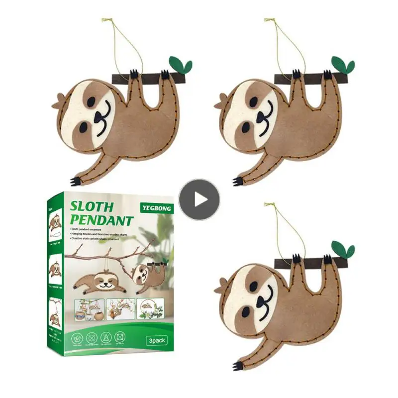 Wall Cartoon Pendant Hanging Decoration Creative Sloth Ornaments Decoration Hand-sewn Sloth With Flowers And Branches
Wall Cartoon Pendant Hanging Decoration Creative Sloth Ornaments Decoration Hand-sewn Sloth With Flowers And Branches