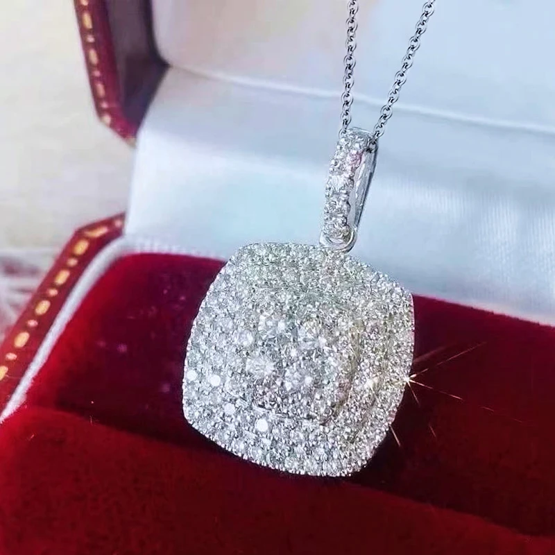 

Hot Full Bling Iced Out Pendant Necklace for Women Shiny Cubic Zirconia Delicate Female Engagement Wedding Trendy Jewelry