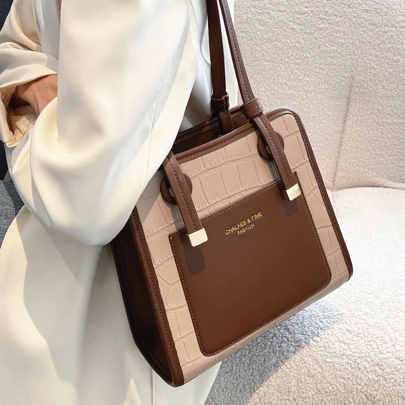 Autumn and winter small bag 2021 new bag women's bag versatile ins single shoulder bag advanced fashion tote bag
Autumn and winter small bag 2021 new bag women's bag versatile ins single shoulder bag advanced fashion tote bag