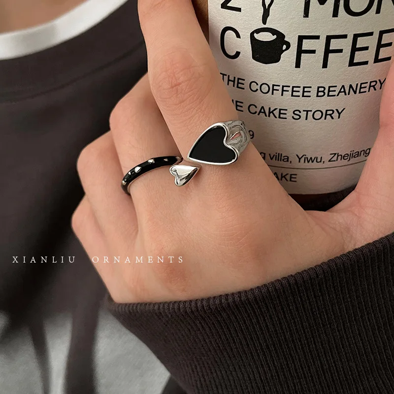 FMILY Minimalist Heart-shaped Ring S925 Sterling Silver New Fashion All-match Temperament Hip-hop Jewelry for Girlfriend Gift
FMILY Minimalist Heart-shaped Ring S925 Sterling Silver New Fashion All-match Temperament Hip-hop Jewelry for Girlfriend Gift