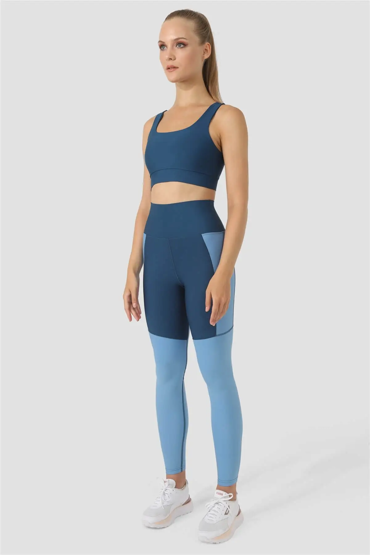 Women's Leggings Yoga Pants Color oil Blue Sport Tights Fitness Sport Butt Lifting Tights Sexy Stretch
Women's Leggings Yoga Pants Color oil Blue Sport Tights Fitness Sport Butt Lifting Tights Sexy Stretch