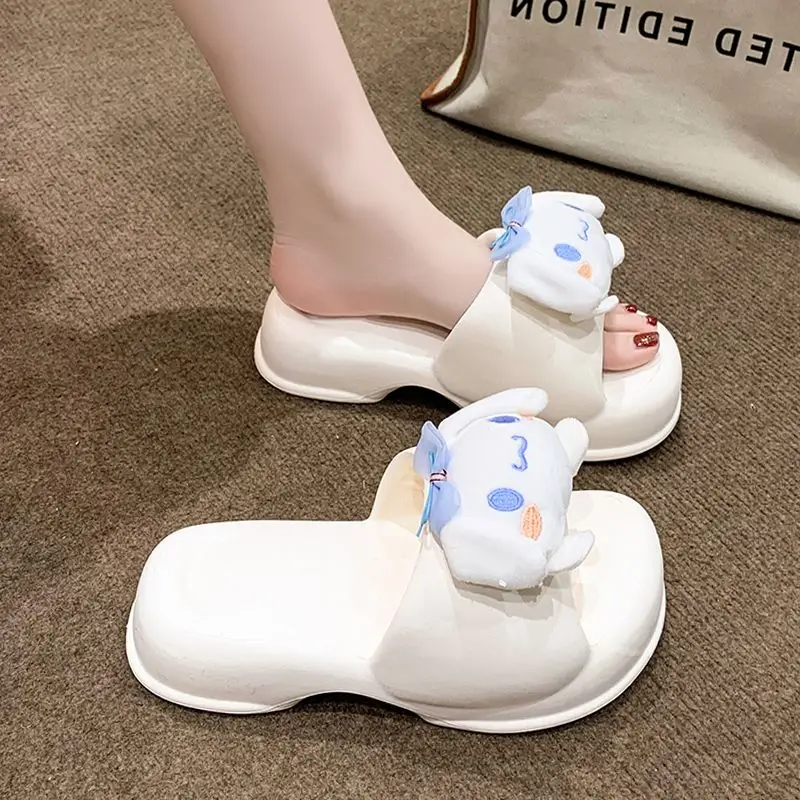 Летние женские сандалии и тапочки Kawaii Anime Sanrio My Melody Cinnamoroll Kuromi женские сандалии и тапки Симпатичные Мультяшные Нескользящие высокие тапочки
Летние женские сандалии и тапочки Kawaii Anime Sanrio My Melody Cinnamoroll Kuromi женские сандалии и тапки Симпатичные Мультяшные Нескользящие высокие тапочки