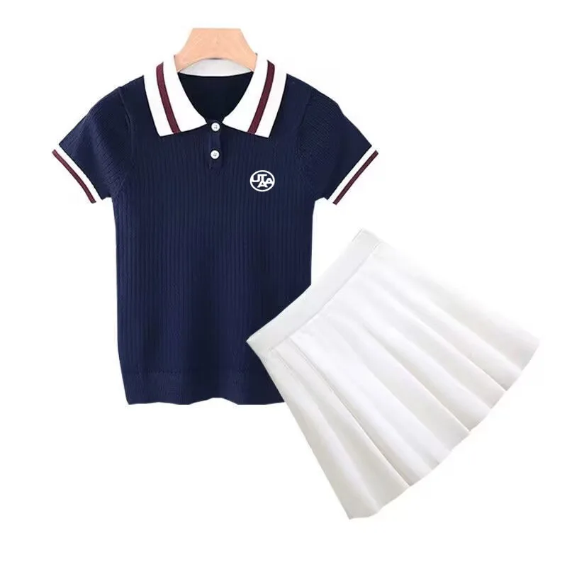Spring and Summer New Polo Shirt Top+Pleated Skirt Short Skirt Set Casual Versatile Golf Set Skirt Golf Dress Women's Sports Set
Spring and Summer New Polo Shirt Top+Pleated Skirt Short Skirt Set Casual Versatile Golf Set Skirt Golf Dress Women's Sports Set