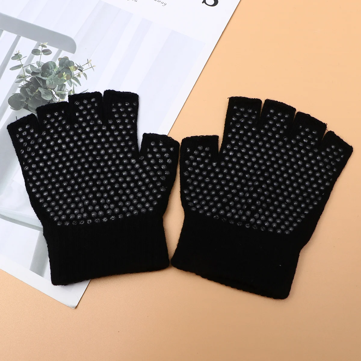 Gym Accessories Women Exercise Yoga Accessories Yoga Sets Women Half Finger Gloves Athletic Sets Women Gym Gloves Bike
Gym Accessories Women Exercise Yoga Accessories Yoga Sets Women Half Finger Gloves Athletic Sets Women Gym Gloves Bike
