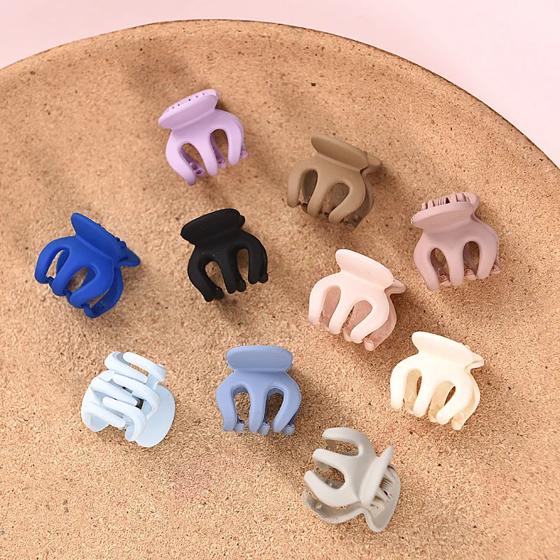 

20PCS 2cm 3cm 5.5cm Matte Colors Plastic Hair Claws Hairgrips For Women High Ponytail Fixed Hairpins Plain Hair Clamps for DIY