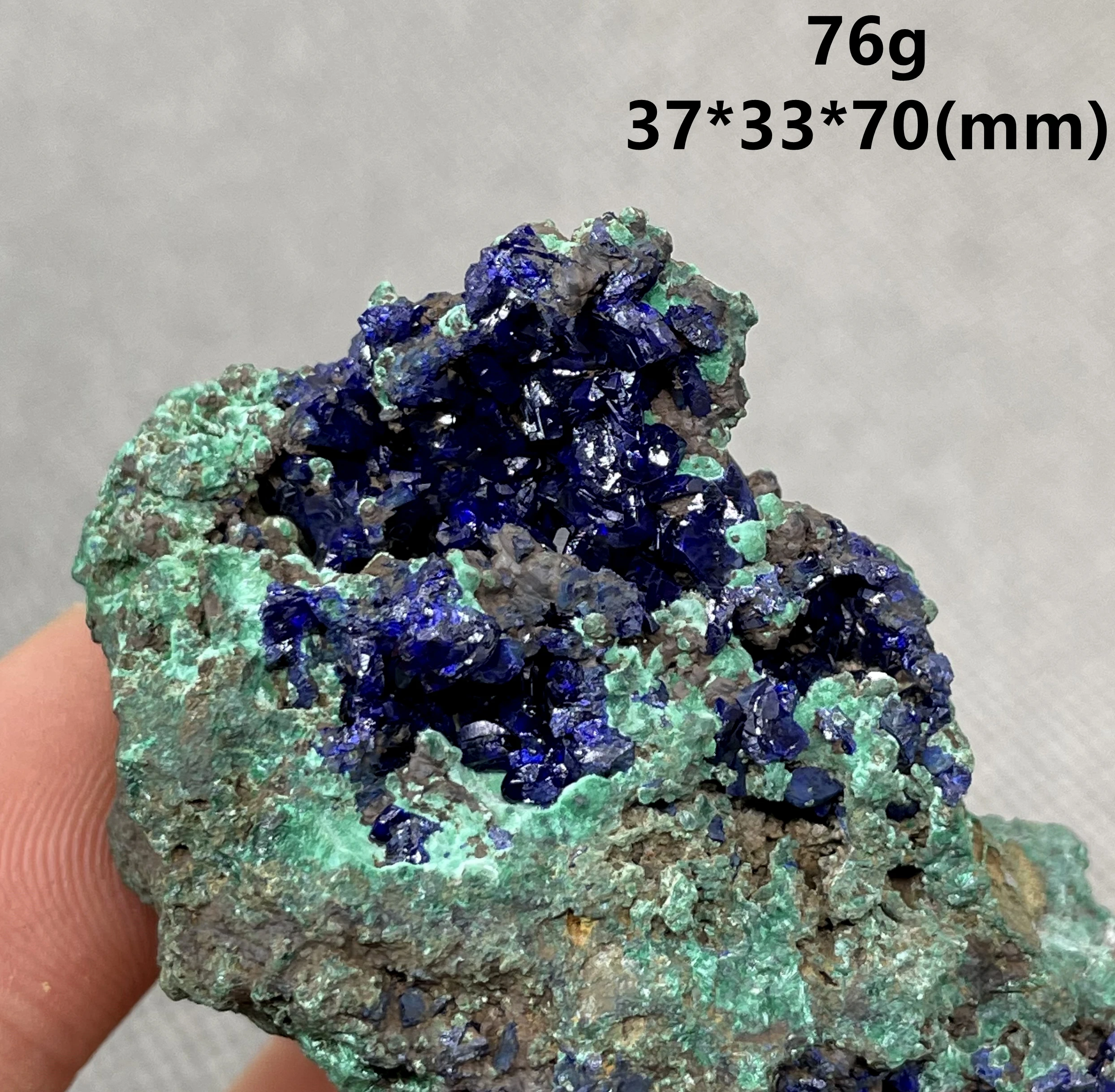 NEW! 76g Natural beautiful Azurite and Malachite symbiotic mineral specimen crystal Stones and crystals Healing crystal
NEW! 76g Natural beautiful Azurite and Malachite symbiotic mineral specimen crystal Stones and crystals Healing crystal