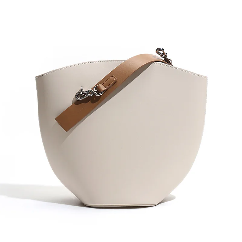 Versatile Small Design Bucket Type Leather Women's Tote Bag Large Capacity Fashion One Shoulder Messenger Bags
Versatile Small Design Bucket Type Leather Women's Tote Bag Large Capacity Fashion One Shoulder Messenger Bags