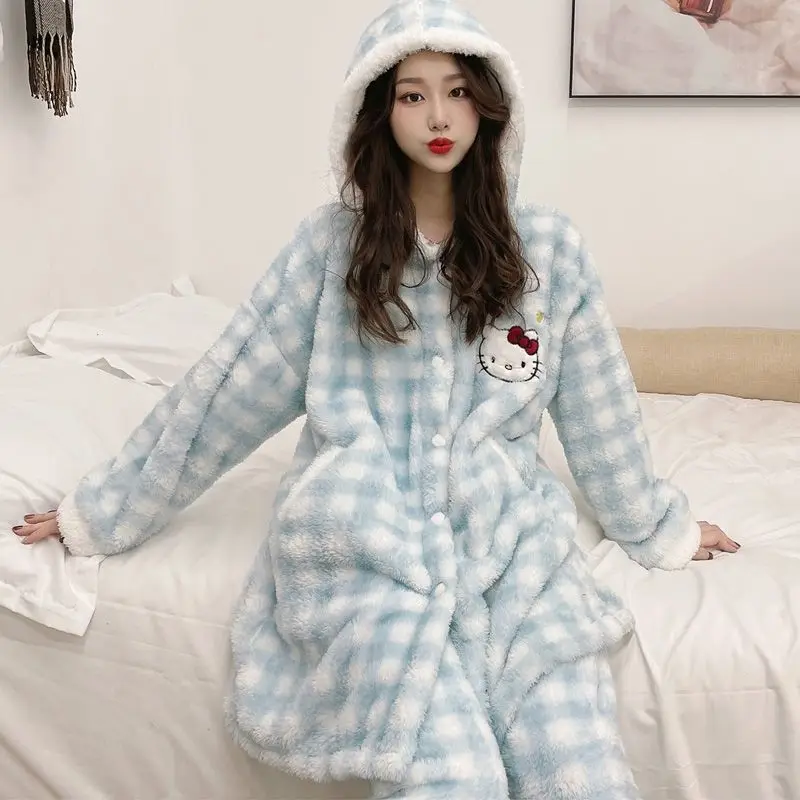New Kawaii Sanrio Hello Kittys Nightgown Cute Anime Winter Plush Warm Household Beauty Nightwear Thickened Girls Christmas Gift
New Kawaii Sanrio Hello Kittys Nightgown Cute Anime Winter Plush Warm Household Beauty Nightwear Thickened Girls Christmas Gift