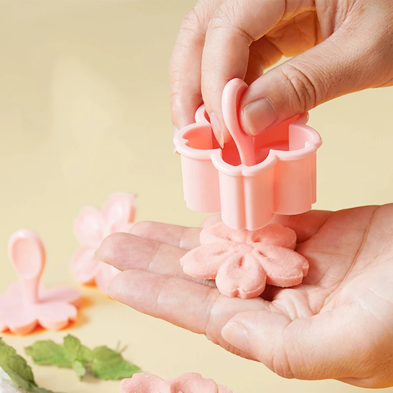 

5pcs/set Sakura Cookie Mold Stamp Biscuit Cutter Hand Press Cherry Blossom Mold Flower Charm DIY Mold Fondant Baking Tools