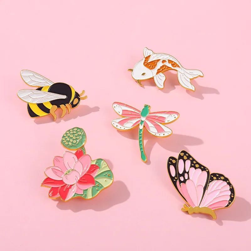 

2PCS Exquisitely designed insect series alloy brooch cartoon cute dragonfly bee lotus shape enamel badge cute lapel pin