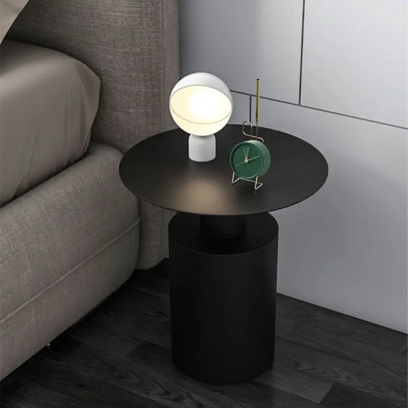 Modern Luxury Bedside Aisle Balcony Table Minimalist Bedroom Courtyard Afternoon Tea Round Coffee Table Iron Art Home Sofa Table
Modern Luxury Bedside Aisle Balcony Table Minimalist Bedroom Courtyard Afternoon Tea Round Coffee Table Iron Art Home Sofa Table