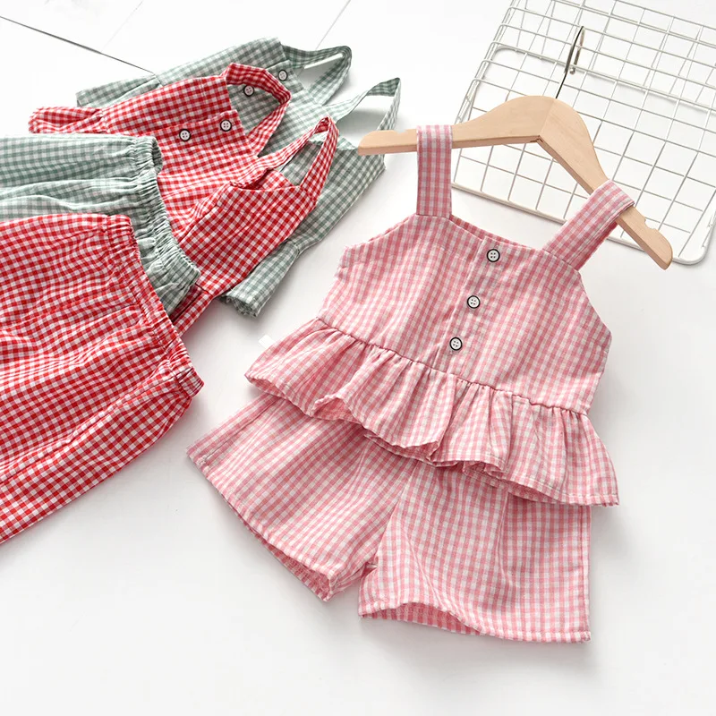 2023 Plaid Style Kids Clothes Sets Ruffle Hem Vest and Short Pants 2pcs Girls New Fashion Suits Children Outfits 
2023 Plaid Style Kids Clothes Sets Ruffle Hem Vest and Short Pants 2pcs Girls New Fashion Suits Children Outfits