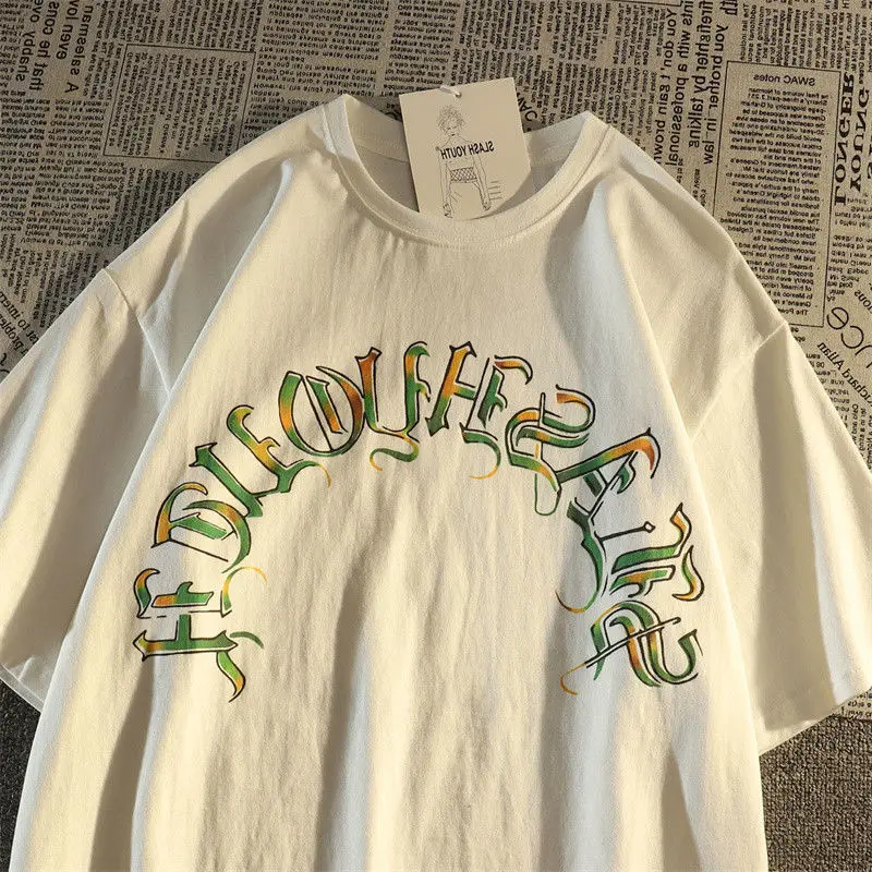 American high street oversize Gothic surround cotton short-sleeved t-shirt men and women loose ins street half-sleeved y2k top
American high street oversize Gothic surround cotton short-sleeved t-shirt men and women loose ins street half-sleeved y2k top