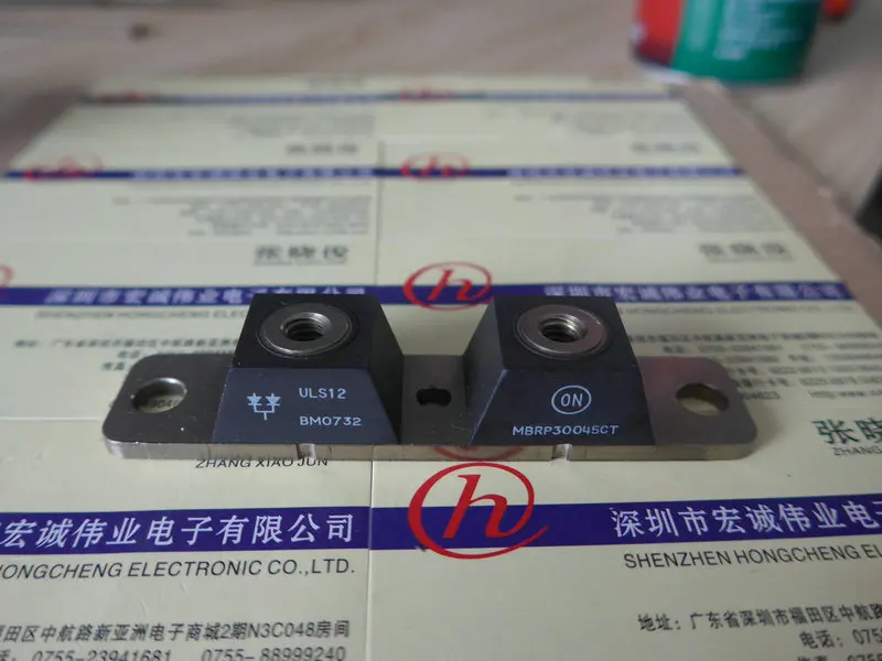 MBRP30045CT новая и быстрая доставка
MBRP30045CT новая и быстрая доставка