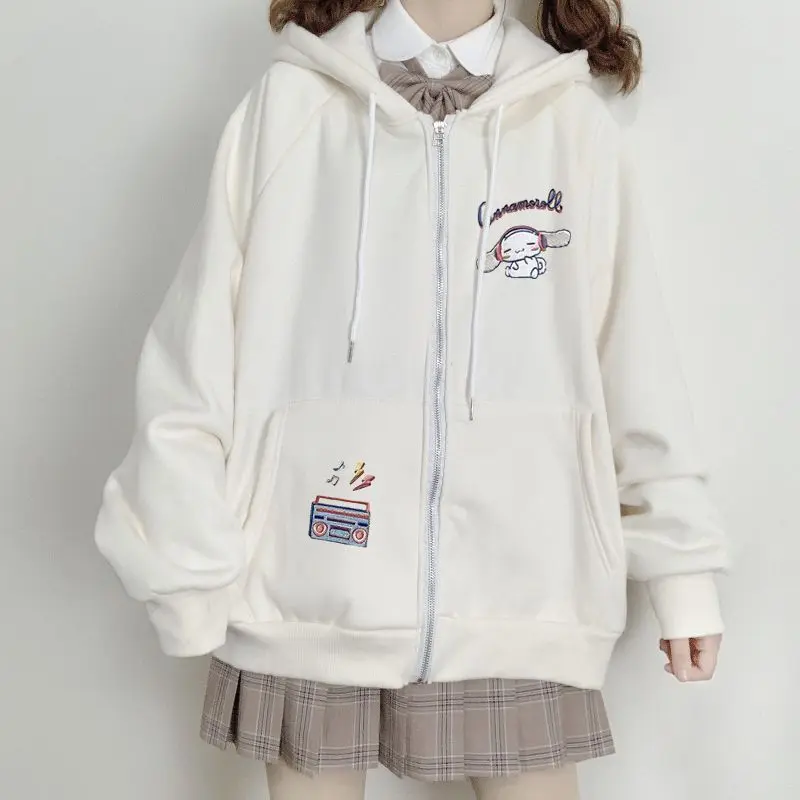 Милый свитер с капюшоном Sanrio Cinnamoroll аниме милый мультяшный плюшевый зимний теплый длинный рукав пальто свободный винтажный Топ подарок для ...
Милый свитер с капюшоном Sanrio Cinnamoroll аниме милый мультяшный плюшевый зимний теплый длинный рукав пальто свободный винтажный Топ подарок для ...