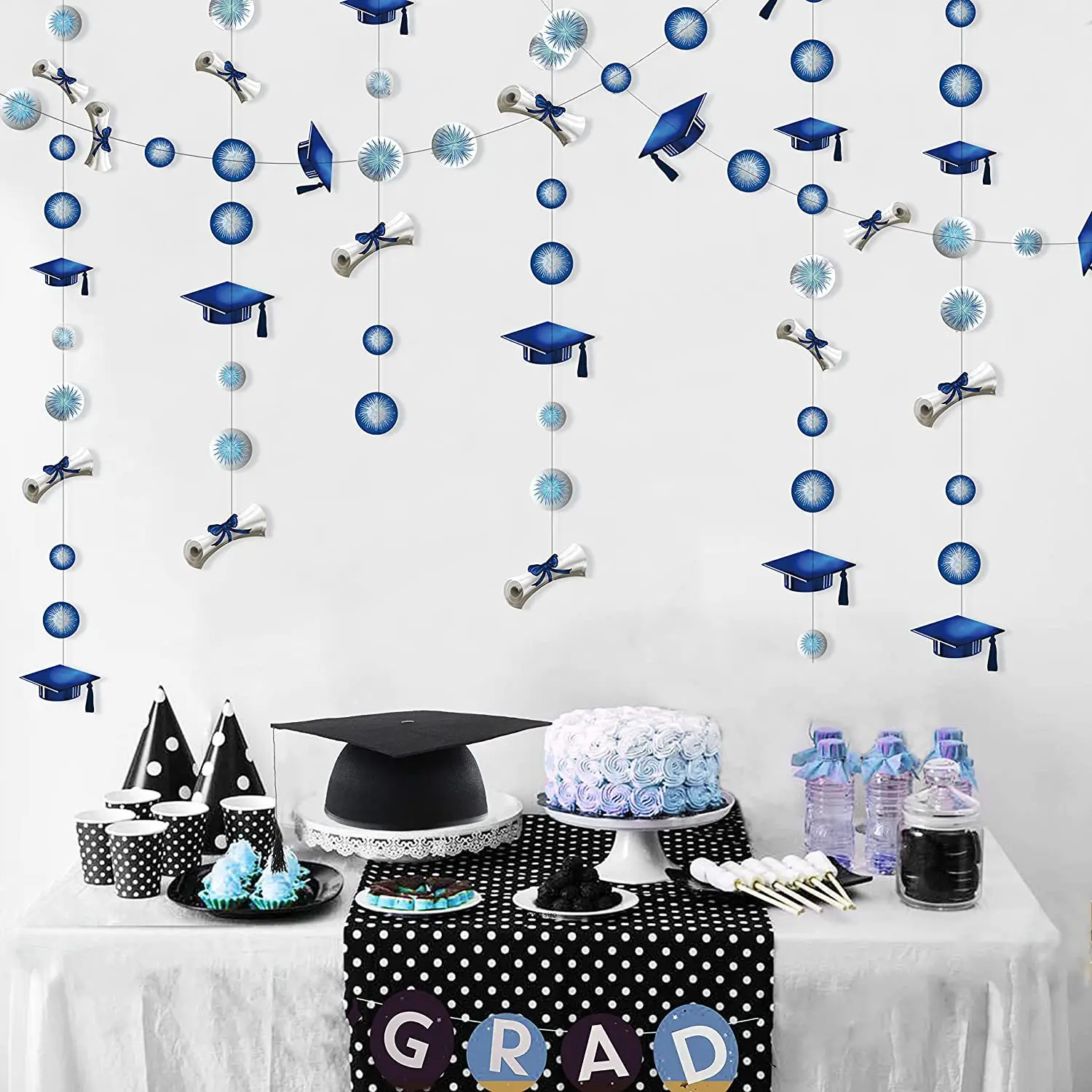2.4M Graduation Bachelor Hat Banner Blue Red Paper Cap Garlands for School Celebration 2023 Graduation Party Hanging Decorations
2.4M Graduation Bachelor Hat Banner Blue Red Paper Cap Garlands for School Celebration 2023 Graduation Party Hanging Decorations