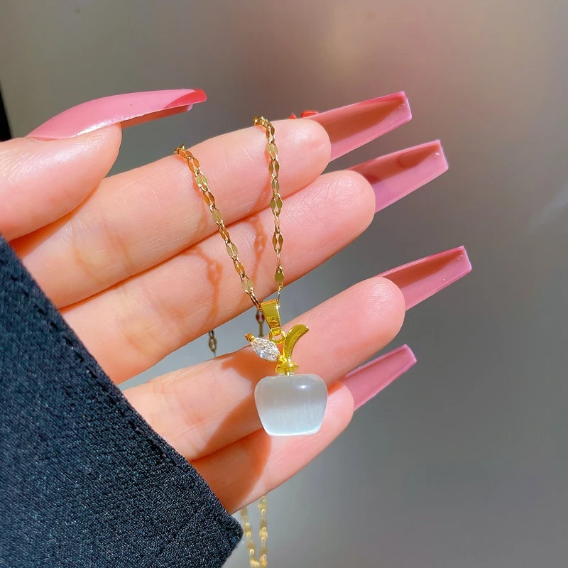 CDJAIME Gold Plated Necklace For Women 2022 Trendy Apple Pendant Necklace Clavicle Chain Fine Jewelry Party Gifts Accessories
CDJAIME Gold Plated Necklace For Women 2022 Trendy Apple Pendant Necklace Clavicle Chain Fine Jewelry Party Gifts Accessories