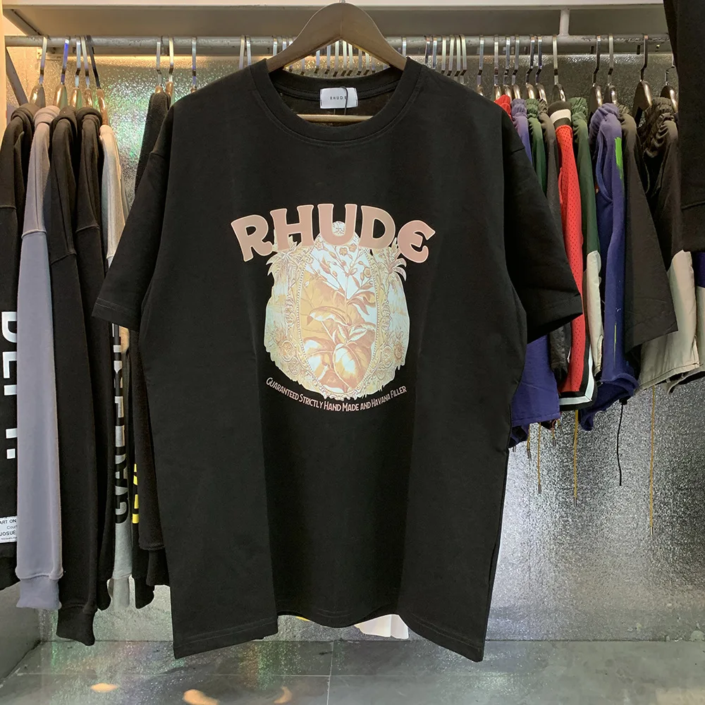 2023 summer letter LOGO printed round neck short sleeve men's and women's casual cotton T-shirt
2023 summer letter LOGO printed round neck short sleeve men's and women's casual cotton T-shirt