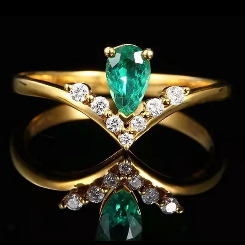 Milan Girl Inlaid Emerald Diamond Ring Color Treasure Ring Female New Fashion Temperament Niche Design Ring To Attend The Banque
Milan Girl Inlaid Emerald Diamond Ring Color Treasure Ring Female New Fashion Temperament Niche Design Ring To Attend The Banque