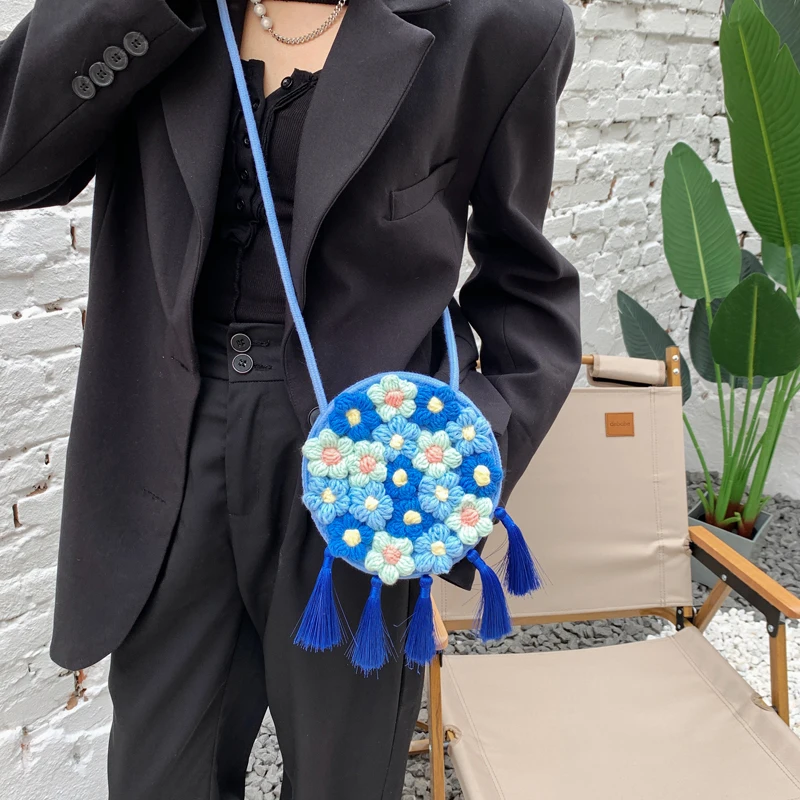 Round Tassel Design Cossbody Bag Summer Beach Bag Female Fashion Women's Bag Small Woven Flower Portable Vacation Bag 2022 NEW
Round Tassel Design Cossbody Bag Summer Beach Bag Female Fashion Women's Bag Small Woven Flower Portable Vacation Bag 2022 NEW
