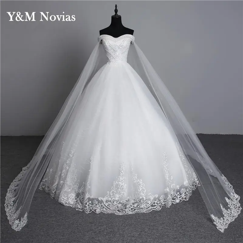 Женское свадебное платье с открытыми плечами и бисером, цвета слоновой кости
Женское свадебное платье с открытыми плечами и бисером, цвета слоновой кости