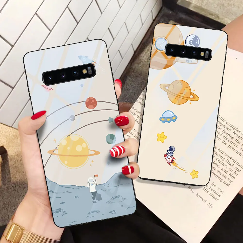 Glass Protection Shell for Samsung Galaxy Note 20 10 Lite S9 9 8 S8 S10e S22 Ultra S10 Plus S20 S21 FE Moon Astronaut Phone Case
Glass Protection Shell for Samsung Galaxy Note 20 10 Lite S9 9 8 S8 S10e S22 Ultra S10 Plus S20 S21 FE Moon Astronaut Phone Case