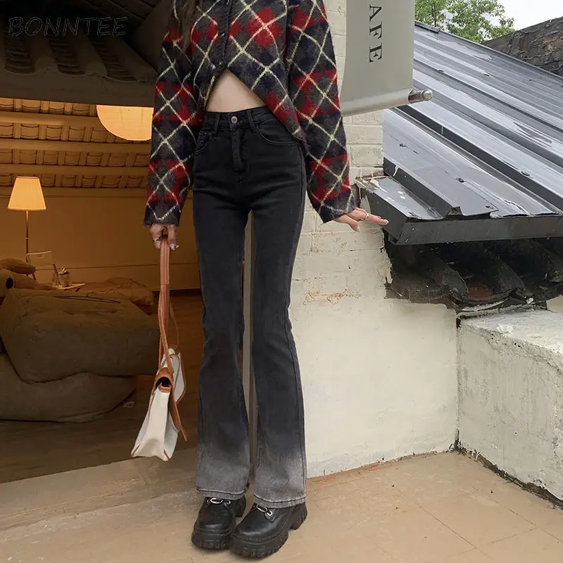 Jeans Women Gradient Flare Slim Cool Design Hot Girls Streetwear Chic Harajuku Gentle Stretchy Y2K Vintage Ulzzang Retro джинсы
Jeans Women Gradient Flare Slim Cool Design Hot Girls Streetwear Chic Harajuku Gentle Stretchy Y2K Vintage Ulzzang Retro джинсы