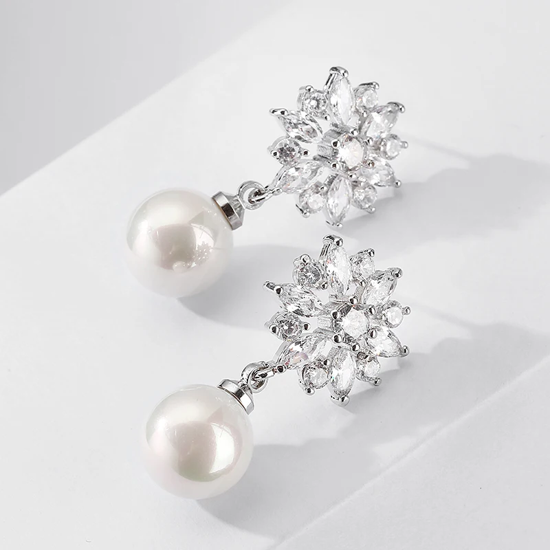2022 New Sweet Fashion Jewelry for Womens White Pearl Zircon Dangle Earrings Wedding Accessories Party Gifts
2022 New Sweet Fashion Jewelry for Womens White Pearl Zircon Dangle Earrings Wedding Accessories Party Gifts