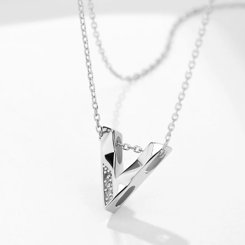 Necklace Women's 925 Sterling Silver V-Shaped Clavicle Chain Women's Temperament Light Luxury Color Silver Necklace Ins Cold Sty
Necklace Women's 925 Sterling Silver V-Shaped Clavicle Chain Women's Temperament Light Luxury Color Silver Necklace Ins Cold Sty