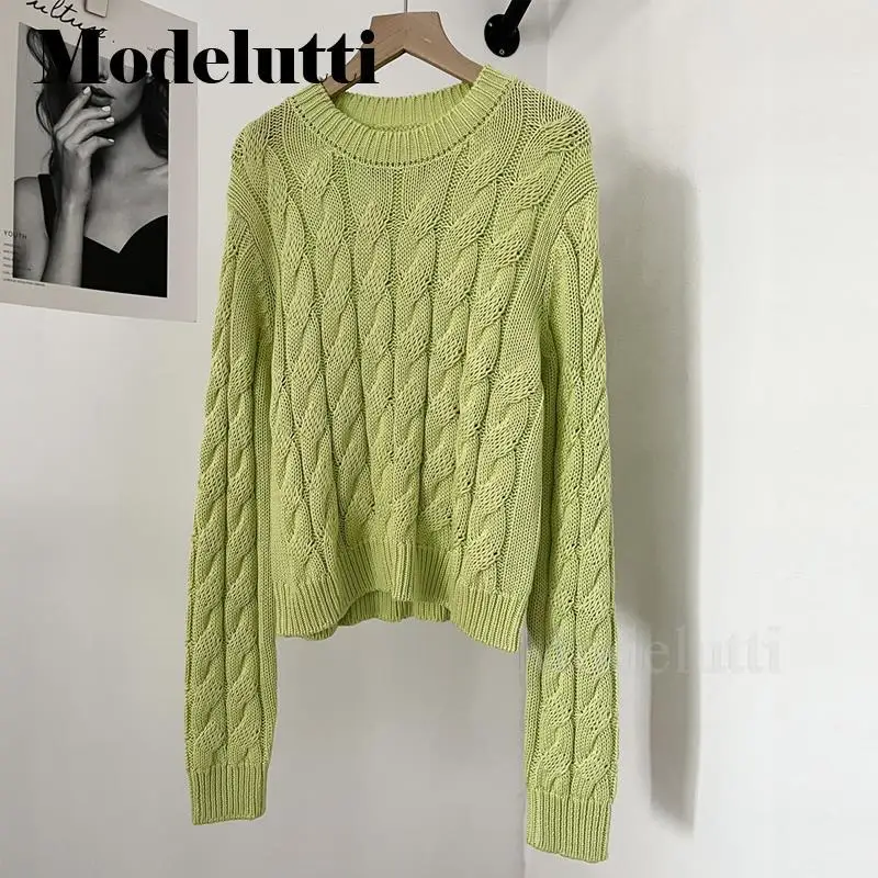 Modelutti 2023 New Women Fashion Spring Striped Knitted Sweater Short Twist Weave Pullovers Solid Casual Simple Tops Female Chic
Modelutti 2023 New Women Fashion Spring Striped Knitted Sweater Short Twist Weave Pullovers Solid Casual Simple Tops Female Chic