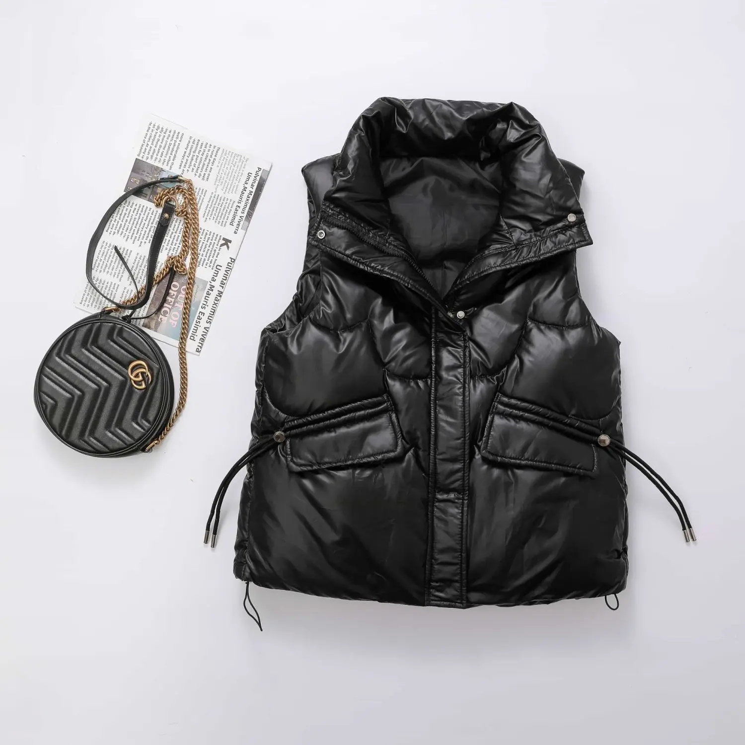 2023 Short Stand Collar Fashion Outwear Sleeveless Vest Quilted Jacket Elegant Fashion Cotton Vest Women's Autumn and Winter H61
2023 Short Stand Collar Fashion Outwear Sleeveless Vest Quilted Jacket Elegant Fashion Cotton Vest Women's Autumn and Winter H61