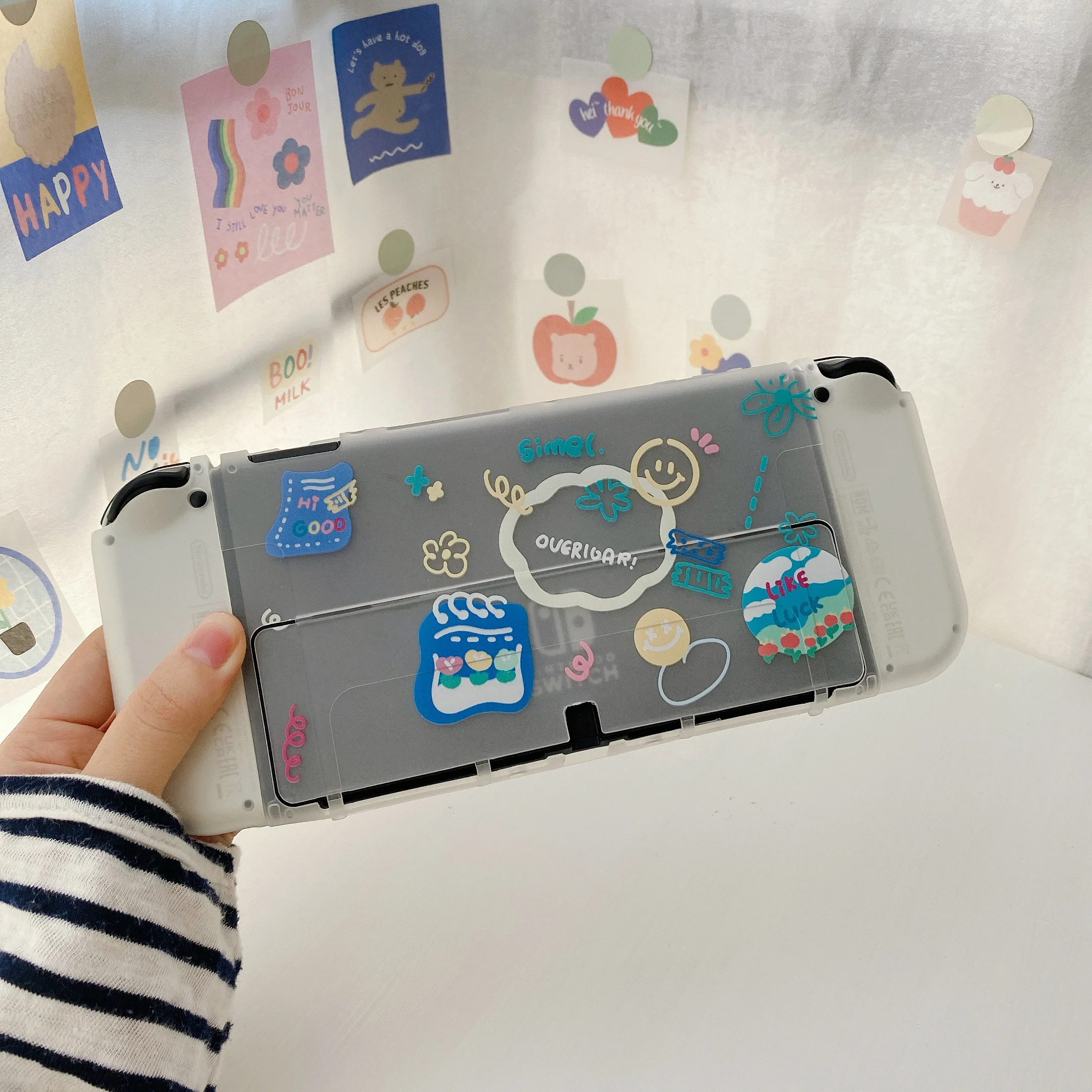 Blue Graffiti Smiling Clear Cute Simple Style Game Console Gamepad Switch OLED Protective Case For Nintendo Switch OLED Cover
Blue Graffiti Smiling Clear Cute Simple Style Game Console Gamepad Switch OLED Protective Case For Nintendo Switch OLED Cover