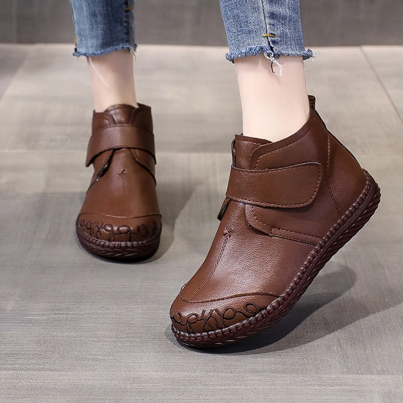 Женские ботильоны из ПУ кожи, женская обувь, распродажа 2023, высококачественные зимние однотонные современные ботинки с коротким плюшем и круглым носком, большие размеры
Женские ботильоны из ПУ кожи, женская обувь, распродажа 2023, высококачественные зимние однотонные современные ботинки с коротким плюшем и круглым носком, большие размеры