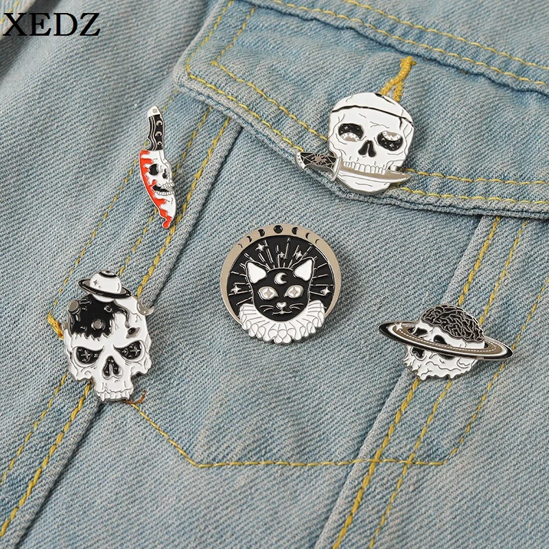 XEDZ Creative Punk Skull Personalized Enamel Brooch Cat Skull Knife Gothic Badge Accessories Jewelry Gifts for Kids and Friends
XEDZ Creative Punk Skull Personalized Enamel Brooch Cat Skull Knife Gothic Badge Accessories Jewelry Gifts for Kids and Friends