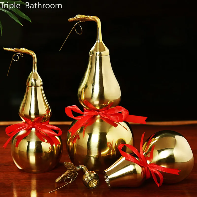 1pc Traditional Copper Gourd Feng Shui Ornaments Lucky Gourd Living Room Decoration Office Tabletop Lucky Sculpture Crafts
1pc Traditional Copper Gourd Feng Shui Ornaments Lucky Gourd Living Room Decoration Office Tabletop Lucky Sculpture Crafts