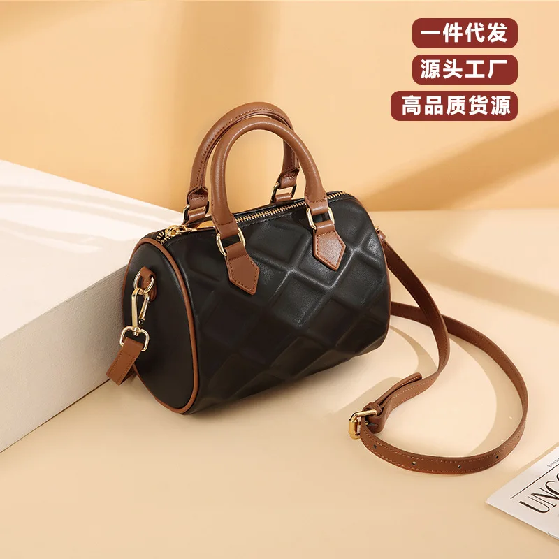 Женские сумки, роскошные дизайнерские сумки на плечо, сумки через плечо из натуральной кожи, бостонские дамские сумочки, модные трендовые п...
Женские сумки, роскошные дизайнерские сумки на плечо, сумки через плечо из натуральной кожи, бостонские дамские сумочки, модные трендовые п...