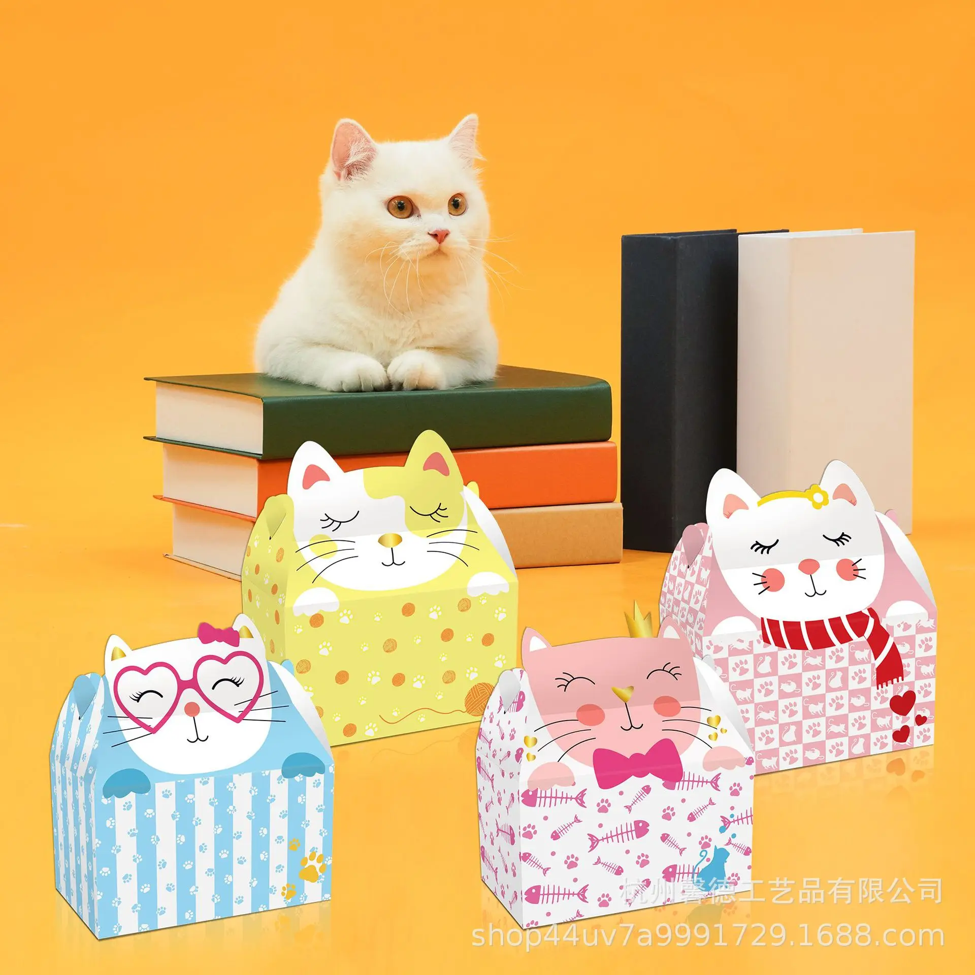 12pcs Cute Cartoon Cat Party Gift Candy White Card Three-dimensional Special-shaped Carton Gift Box Packaging Kawaii Packaging
12pcs Cute Cartoon Cat Party Gift Candy White Card Three-dimensional Special-shaped Carton Gift Box Packaging Kawaii Packaging