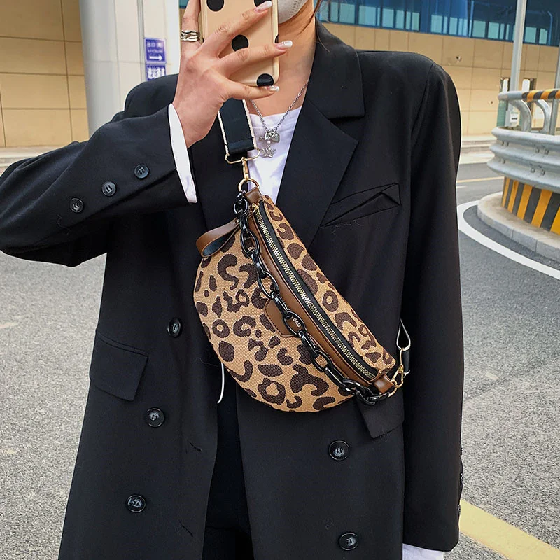 Women Bag Casual Vacation Crossbody Chest Bags Leopards Pattern Zipper Waist Bags Brand Half Moon Luxury Women Fanny Pack
Women Bag Casual Vacation Crossbody Chest Bags Leopards Pattern Zipper Waist Bags Brand Half Moon Luxury Women Fanny Pack