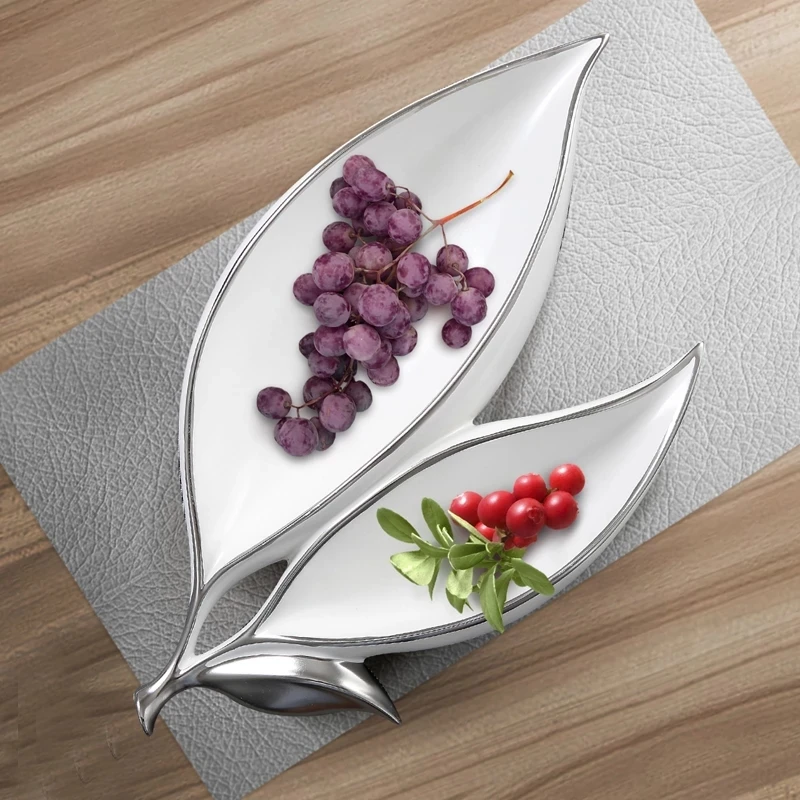 Leaf-Shaped Ceramic Divisions Fruits Plate Decorative Manual plating Candy dried fruit tray Snack Dish Modern Dessert Plates
Leaf-Shaped Ceramic Divisions Fruits Plate Decorative Manual plating Candy dried fruit tray Snack Dish Modern Dessert Plates