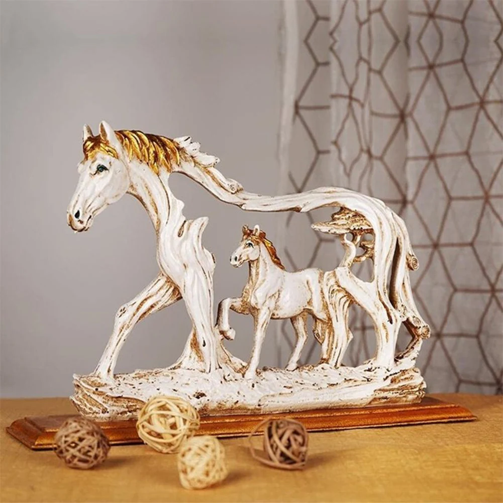 Resin Indian Horse Statue Desktop Ornaments Crafts Animal Figurines Miniatures Creative Home Office Desk Decoration Toy Gifts
Resin Indian Horse Statue Desktop Ornaments Crafts Animal Figurines Miniatures Creative Home Office Desk Decoration Toy Gifts